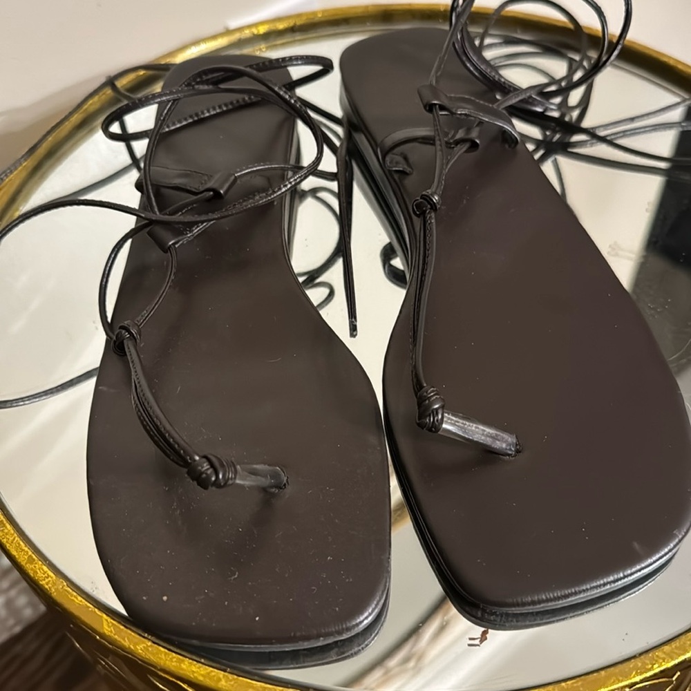 ARIEL sandals